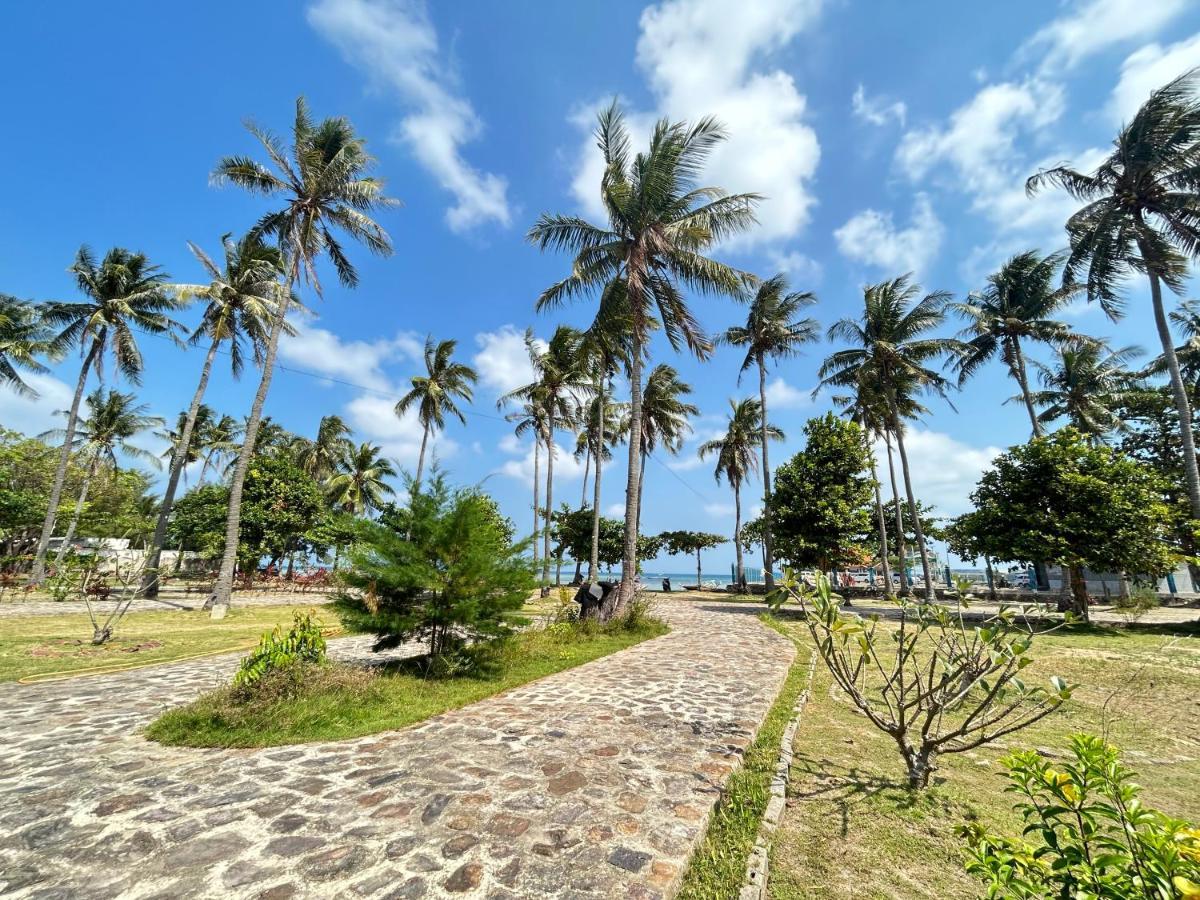 Dewa Daru Resort Ilhas Karimunjava Exterior foto